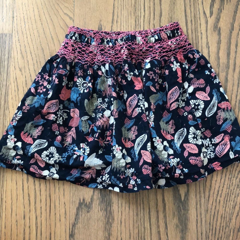 Girls 3T navy blue smocked skirt by Peek.